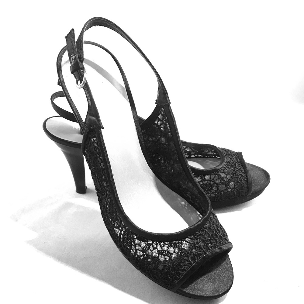 Nine West womens black Slingback dress shoes